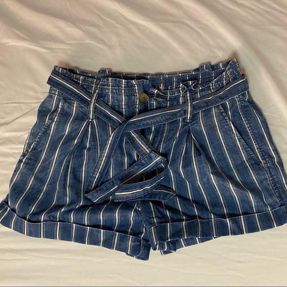 AE Shorts